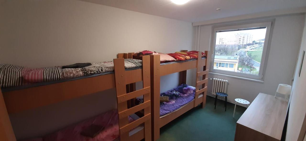 Km House Cerny Most Hostel Prague Exterior photo
